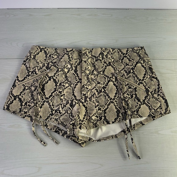 PrettyLittleThing Pants - PRETTYLITTLETHING faux leather snakeskin shorts size 6